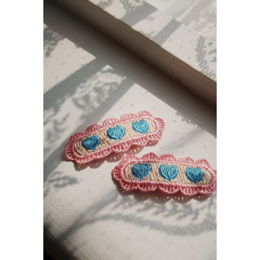 Konges Sløjd - 2-pak hårspænder - Heart Embroidery - Billede 2