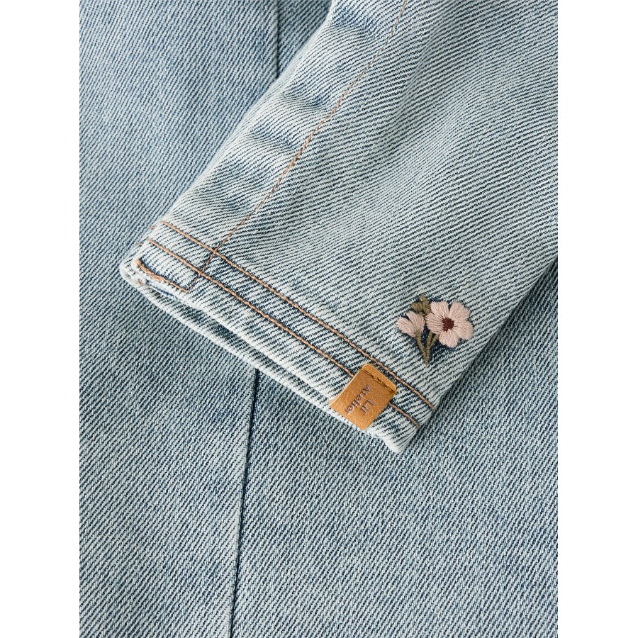 Lil' Atelier - Overall - Darlee - Medium Blue Denim Flower Embroidery - Billede 2