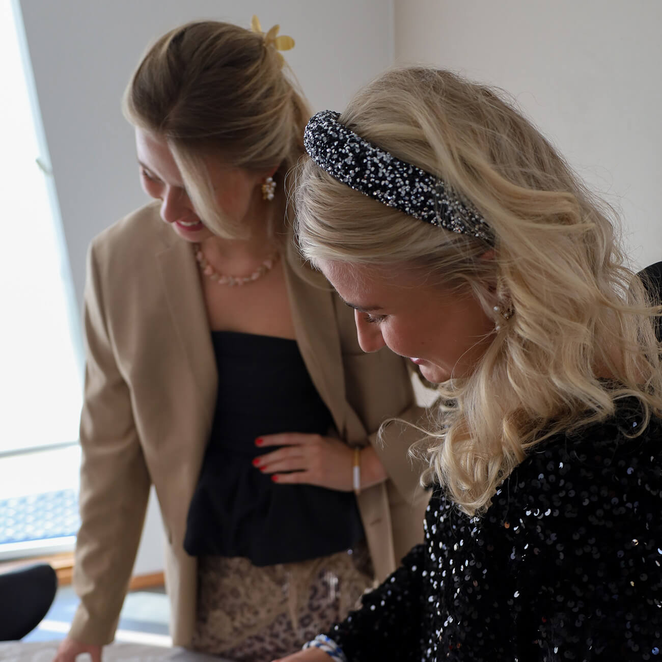 By Stær - Hårbøjle - Caia - Sort Sølv - Billede 2