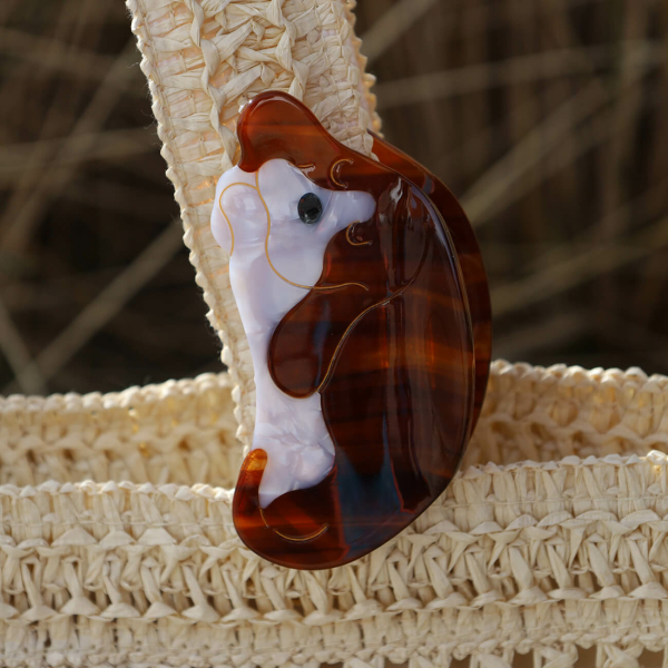 By stær Bassethund hårklemme